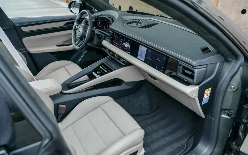 Porsche Macan Turbo Electric * INNO * P.DISPLAY * H.LENK * PANO - 115179