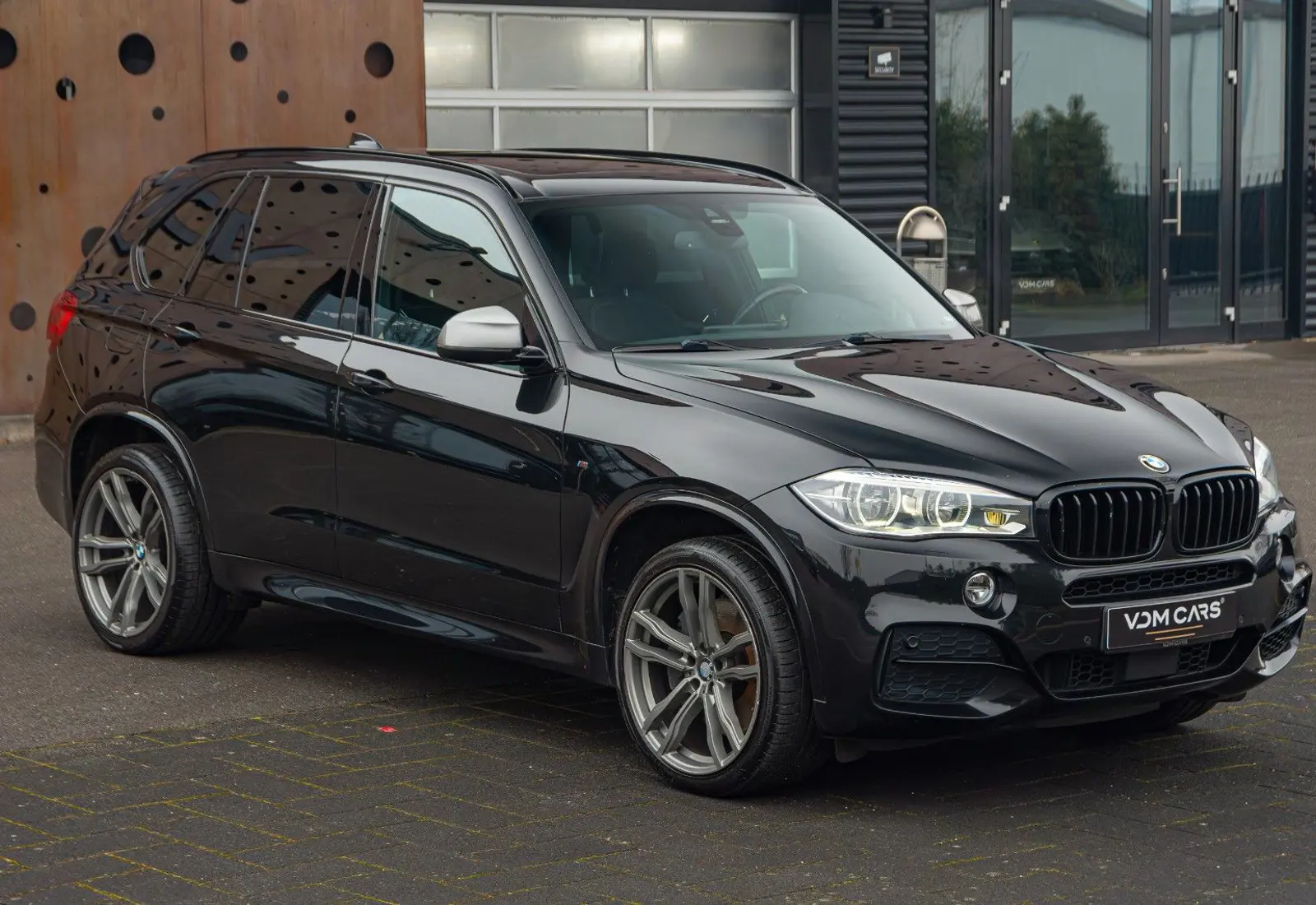 BMW X5 M50 d * PANO * SOFT-CLOSE * HARMAN * SHADOW * INNOVAT *  - 78393