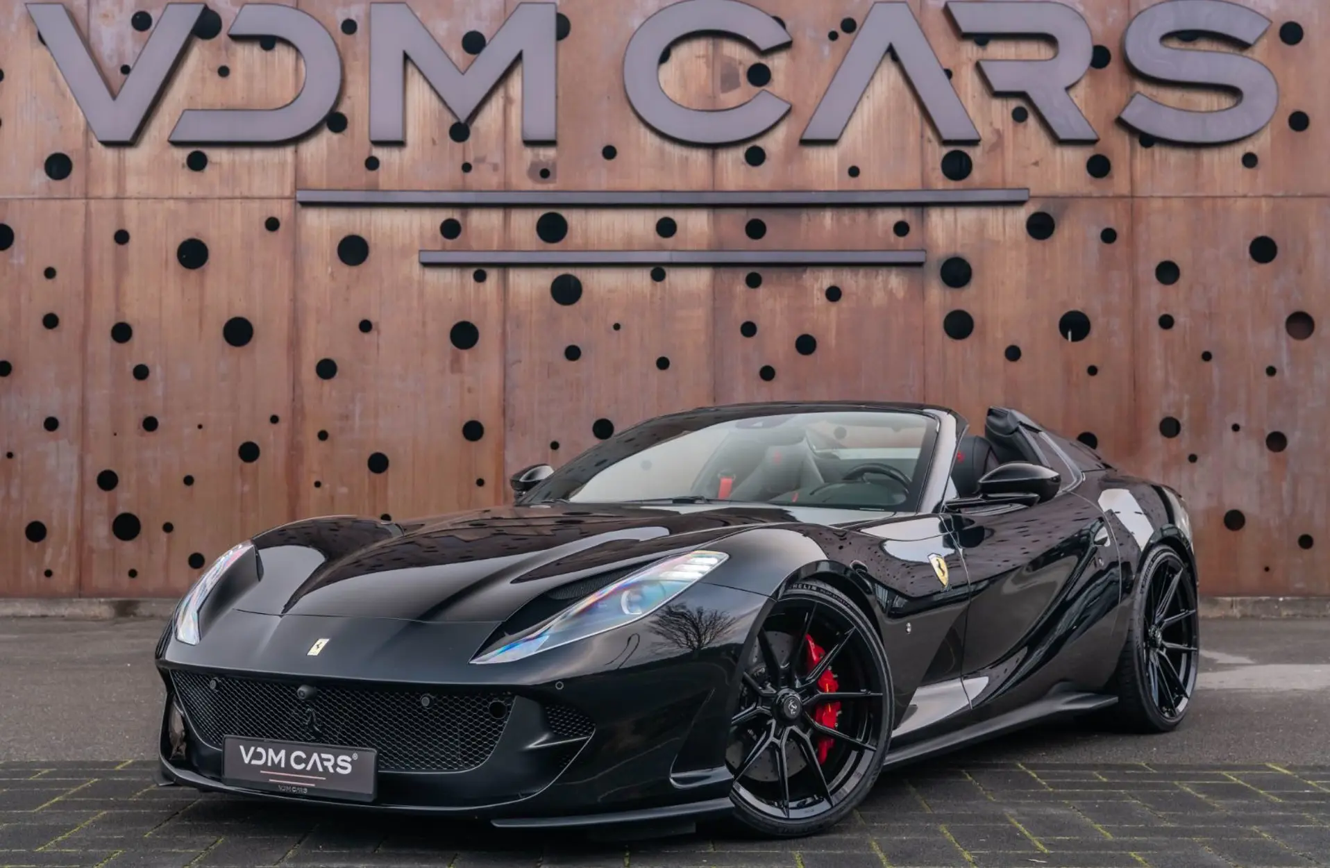 Ferrari - 812 - 127011