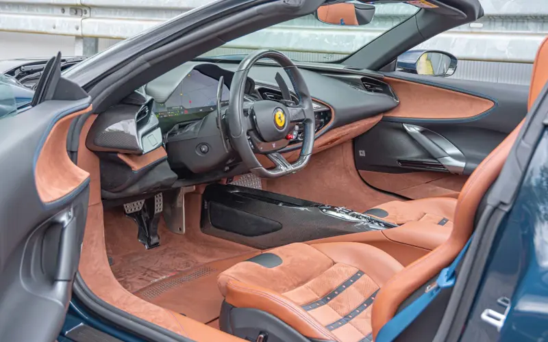 Ferrari SF90 Spider * CARBON(12x) * CARPLAY * LIFT * TWO-TONE *  - 126566