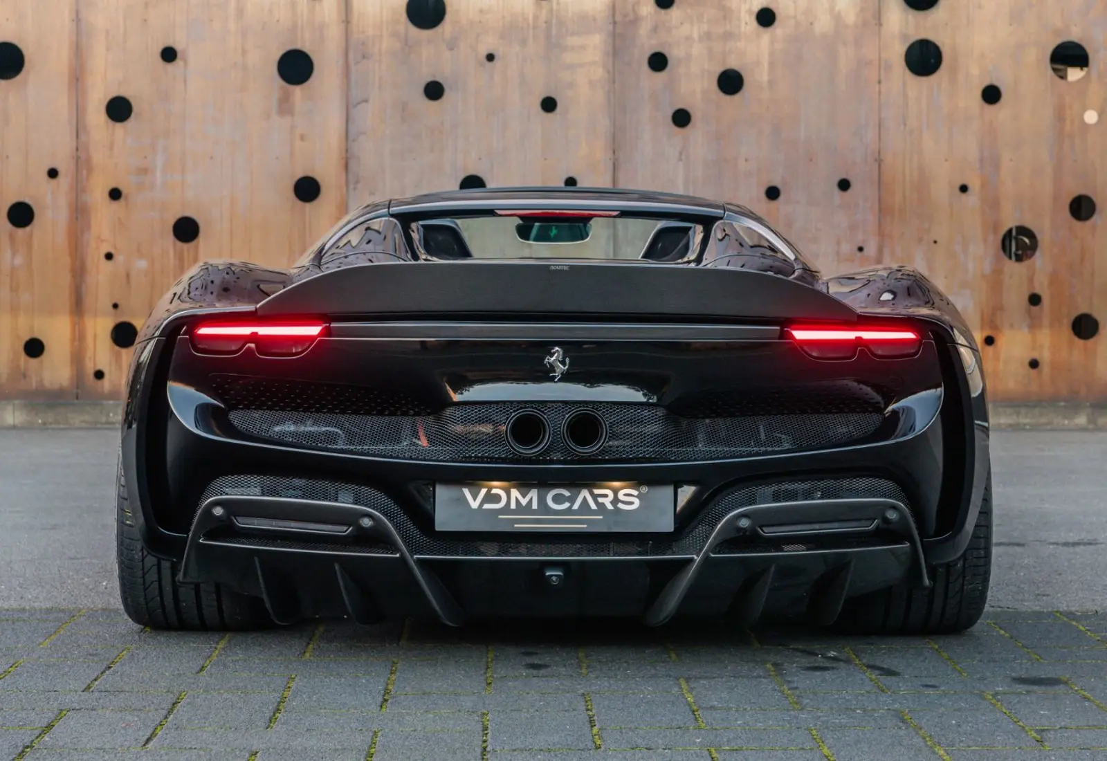 Ferrari 296 GTS N-LARGO * 1 OF 15 * FULL CARBON * LIFT * ADAS *  - 124809