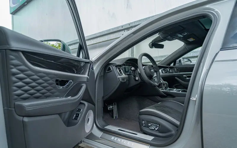 Bentley Flying Spur W12 Speed * Mulliner * B&amp;O * Tour * Blackli - 145257