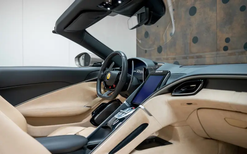 Ferrari Roma Spider * SPECIAL PAINT * MAGNERIDE * 360 * VENT *  - 170107