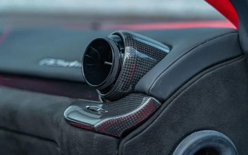 Ferrari F12 Berlinetta * ALCANTARA * CUSTOM * CARBON *  - 137322