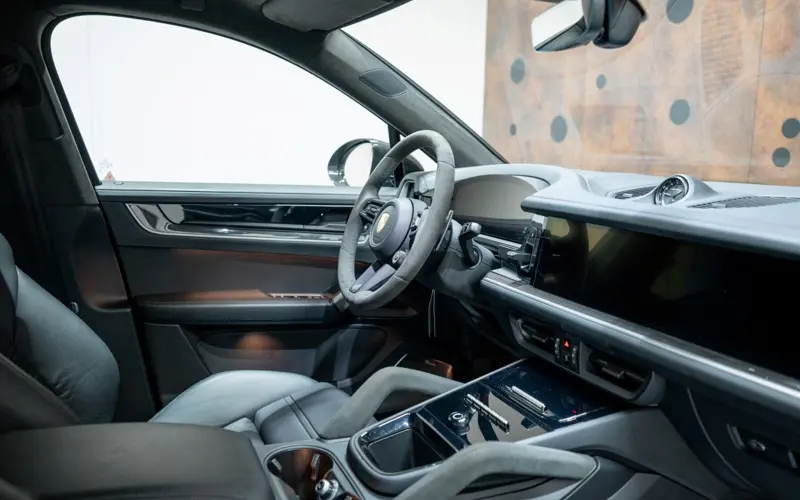 Porsche Cayenne Coupe Turbo E-Hybrid * PTS * GT PACKAGE *  - 136641