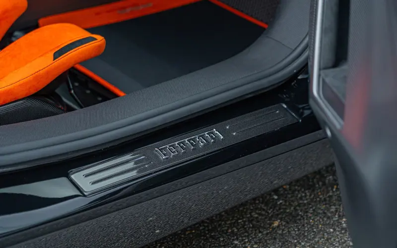 Ferrari 296 Speciale * STOCK * FULL CARBON * RACING LIV * LIFT *  - 136262