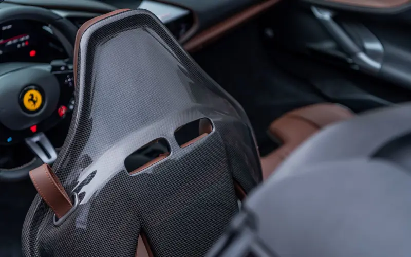 Ferrari SF90 Spider * LIFT * CARPLAY * AFS * TWO-TONE * CARBON *  - 166947