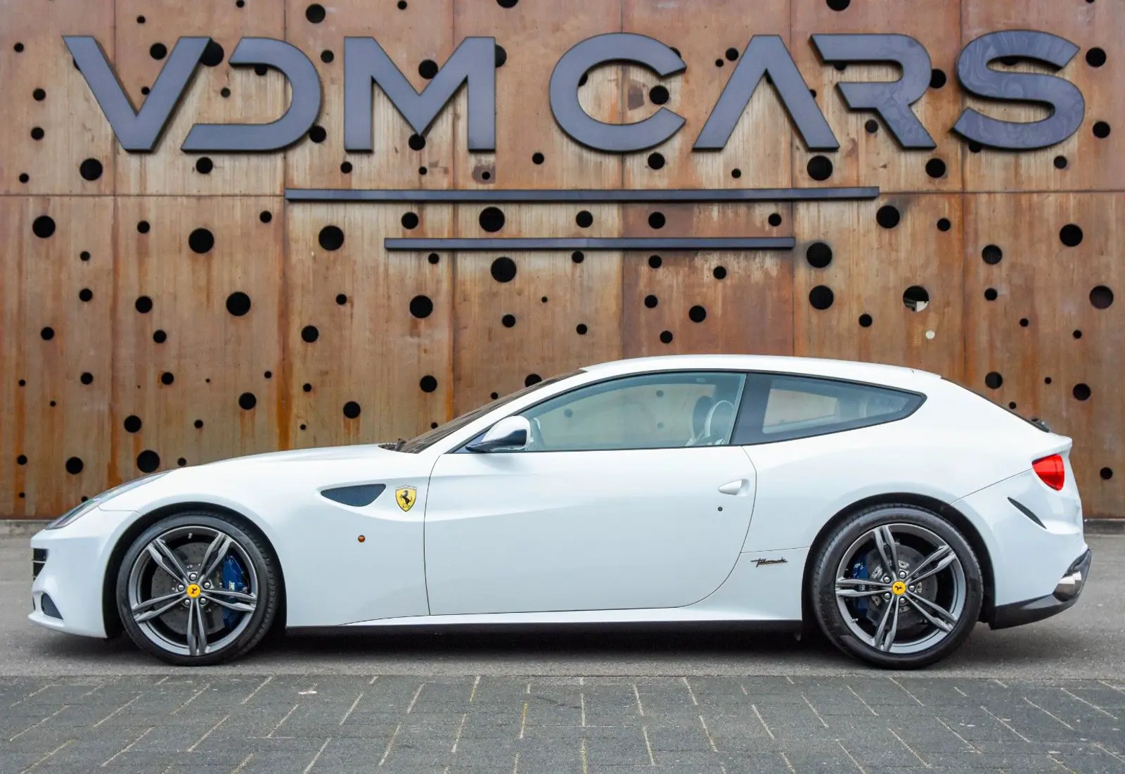 Ferrari FF * TAILOR MADE * PERLA EDITION * 1 OF 1 * BLU CARBON *  - 64201