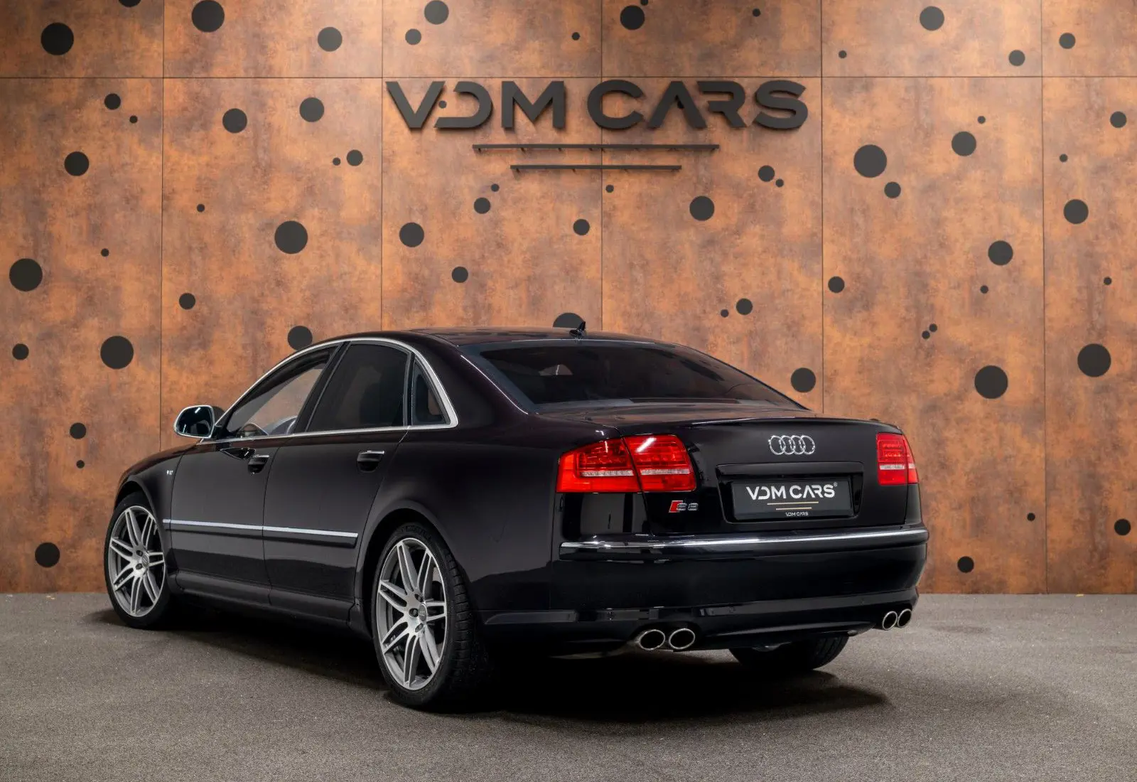 Audi S8 5.2 quattro * MASSAGE * LUFTFEDERUNG * CARBON *  - 133364