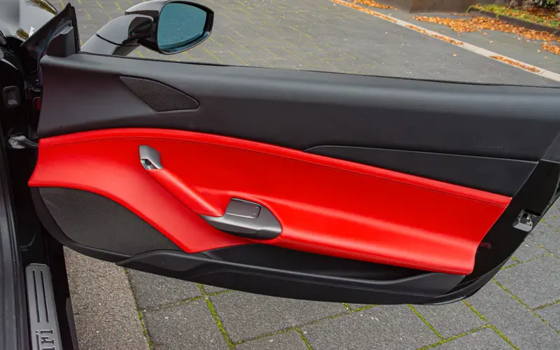 Ferrari 488 Spider * NEW SERVICE * NEW POWER * CAMERA * LEATHER - 105402
