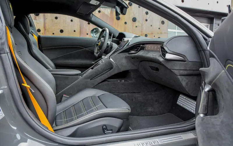 Ferrari Roma * NOVITEC * F. ADAS * MAGNE * P.DISPLAY * SMARTPHONE - 113113