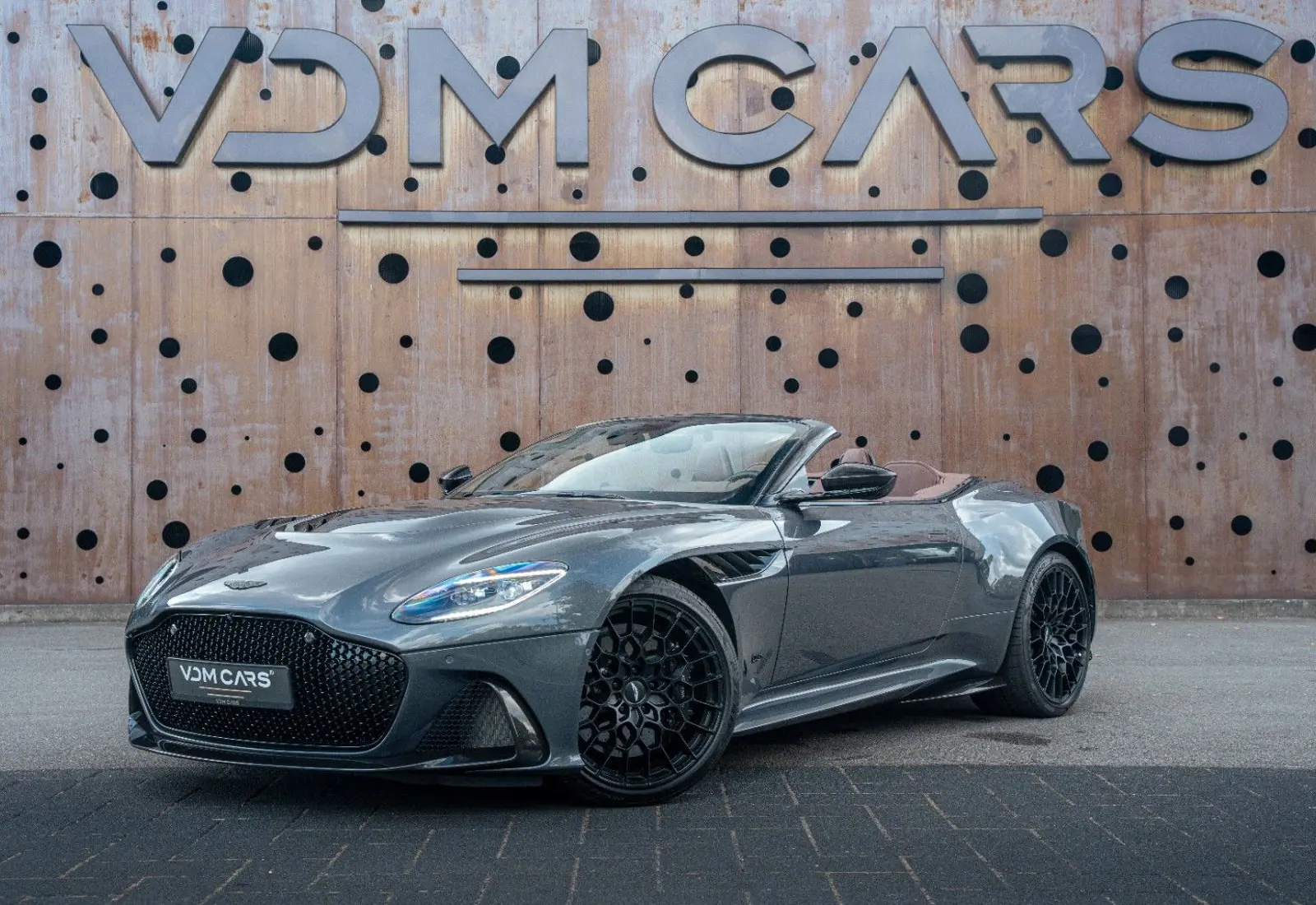 Aston Martin DBS Volante 770 Ultimate * 1/199 * Carbon * Carb.Seats - 167623