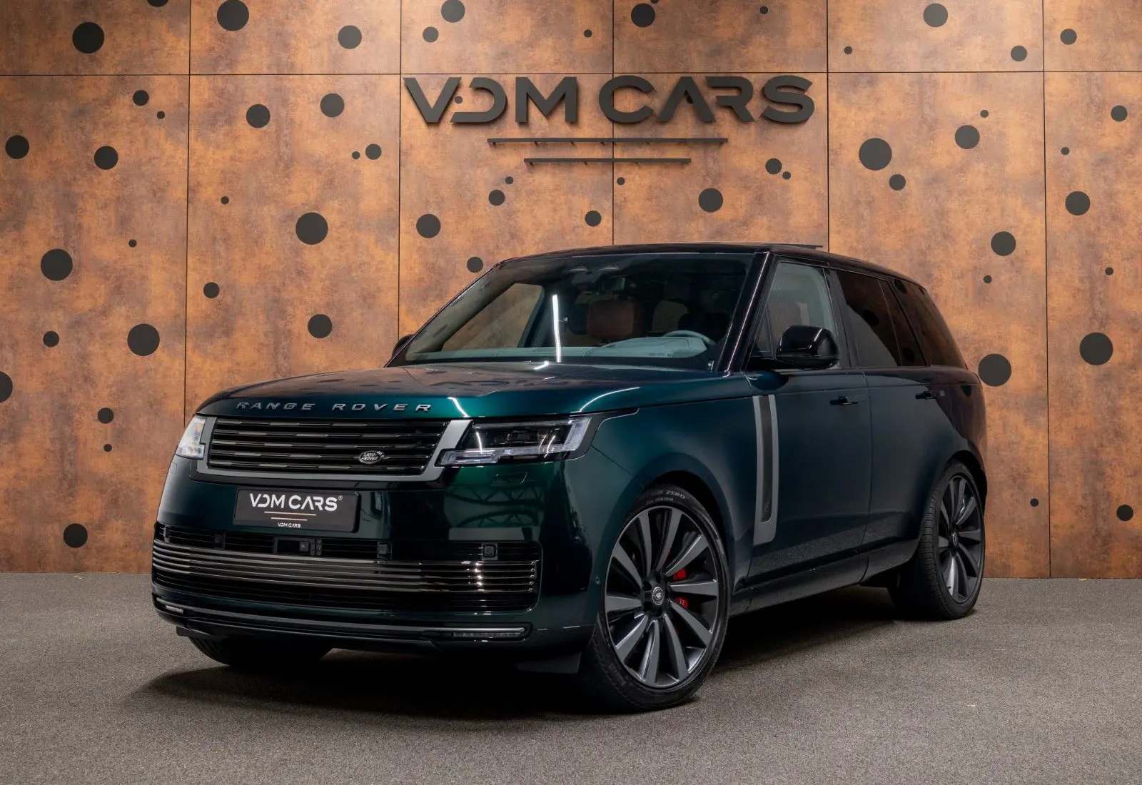 Land Rover Range Rover 4.4 P615 SV * Massage * Anhängerkup * Kühl - 170629