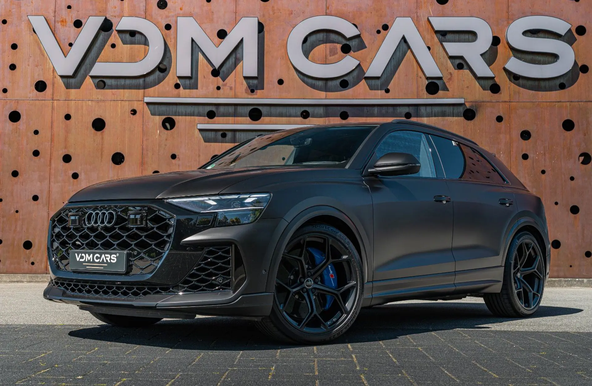 Audi - RSQ8 - 146210