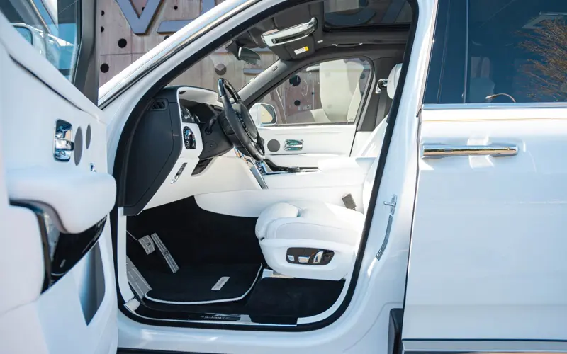 Rolls-Royce Cullinan MANSORY * FORGED CARBON * ONLY 7600 KM *  - 139147