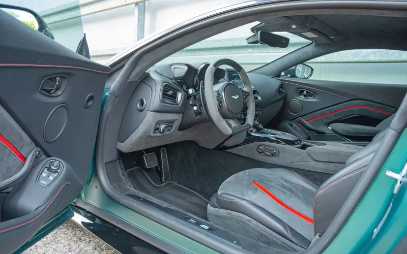 Aston Martin Vantage F1 * CARBON * AEROKIT * 360 * ELEC.SEAT - 110263