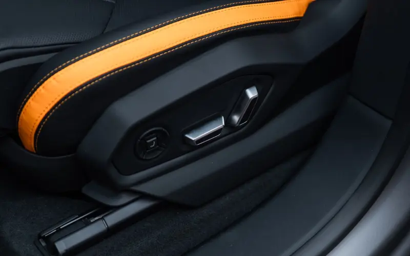 Lamborghini Urus SE * KERES MATTE * SONUS * MAINTENANCE PACK * 23" *  - 128148