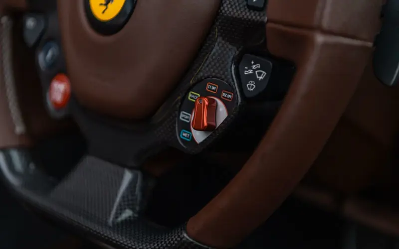 Ferrari 488 Spider HELE * SERVICE NEW * WARRANTY * ELEC.SEAT *  - 138618