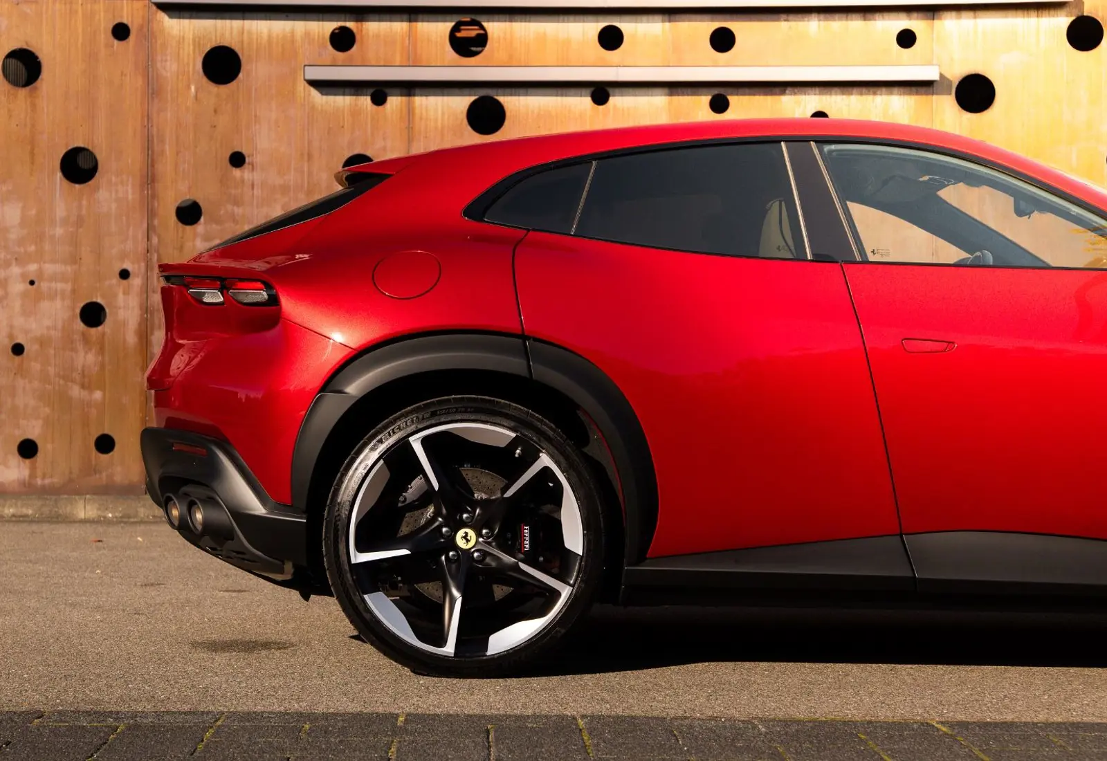 Ferrari Purosangue * PRODUCTION 2026 * 2Layer Paint * NEW - 172662