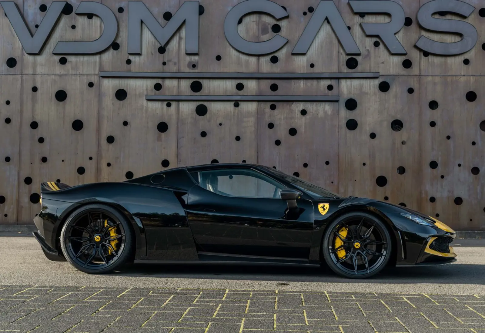 Ferrari 296 GTB NOVITEC N-LARGO * Assetto Fiorano * 1 / 15 *  - 122401