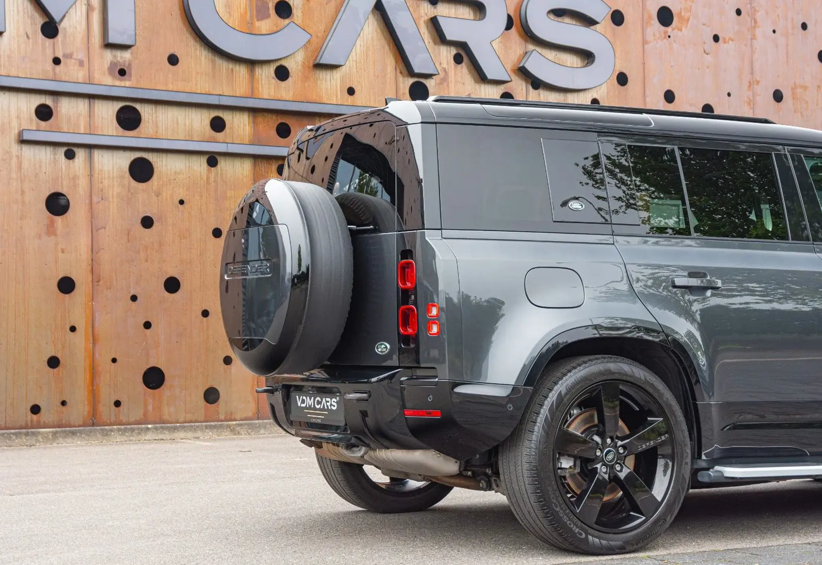 Land Rover Defender 3.0 D300 MHEV HSE 110 * MERIDIAN * PANO *  - 84854