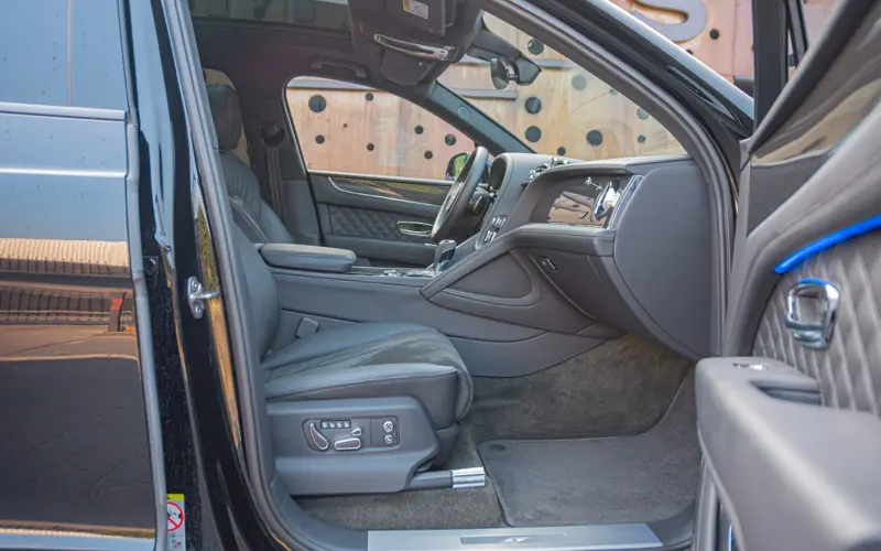 Bentley Bentayga V8 S * 7SEAT * CARBON * NAIM * MASSAGE * TOURING - 106534