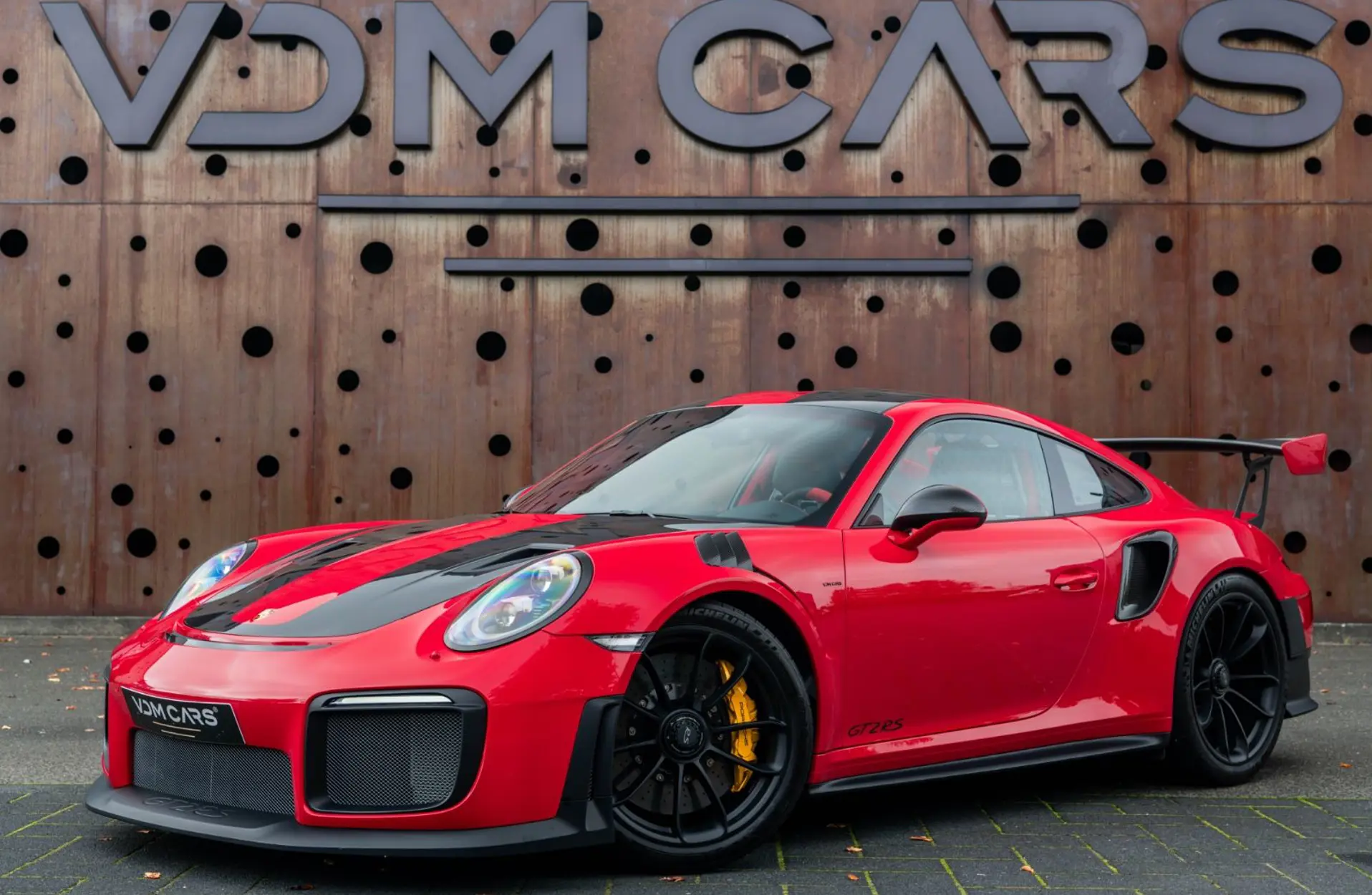 Porsche - 911 - 128682