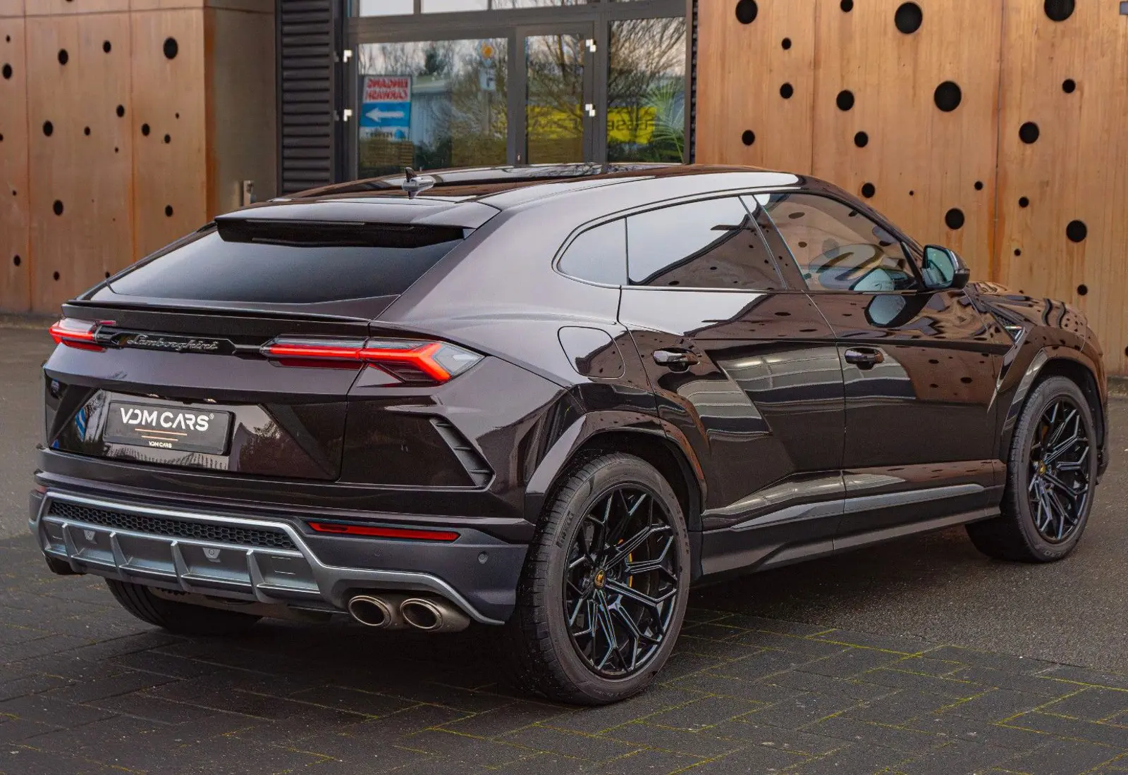 Lamborghini Urus * NERO GRANATUS * MASSAGE * ADAS * 360 * B&amp;O * SOFTCLO - 78365