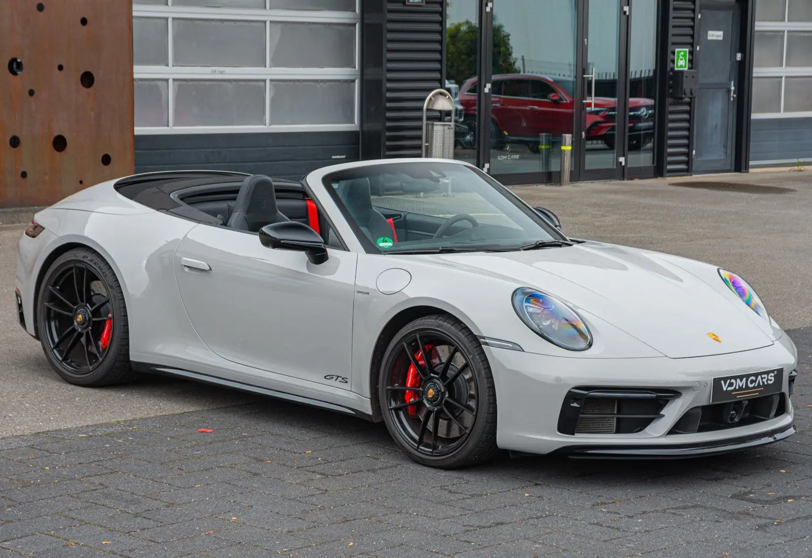 Porsche 911 Carrera 4 GTS Cabrio * 18 WEG * BOSE * SPORT * PASM *  - 84877