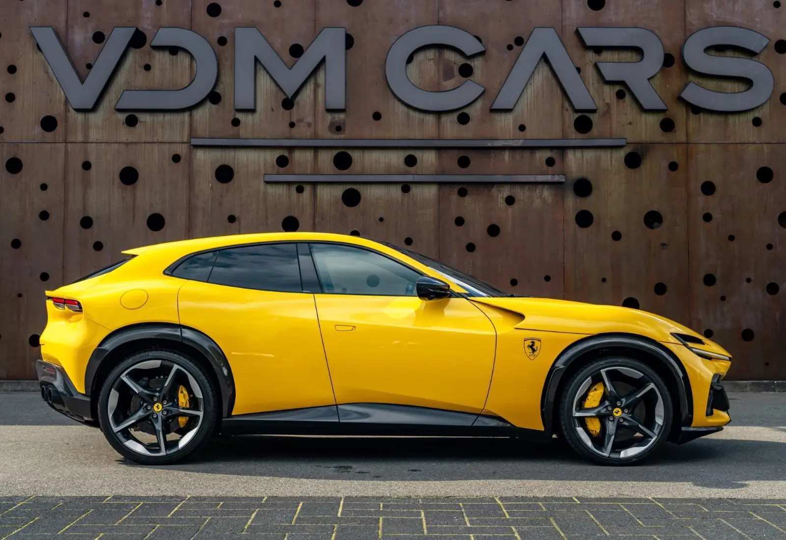 Ferrari Purosangue * CARBON (10x) * AVAILABLE * FULL * MASSAGE *  - 117979