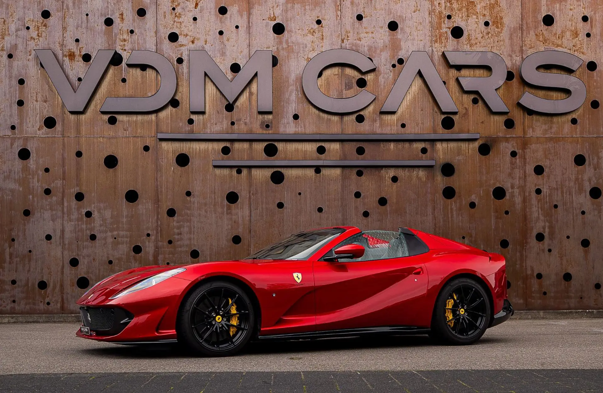 Ferrari - 812 - 170687