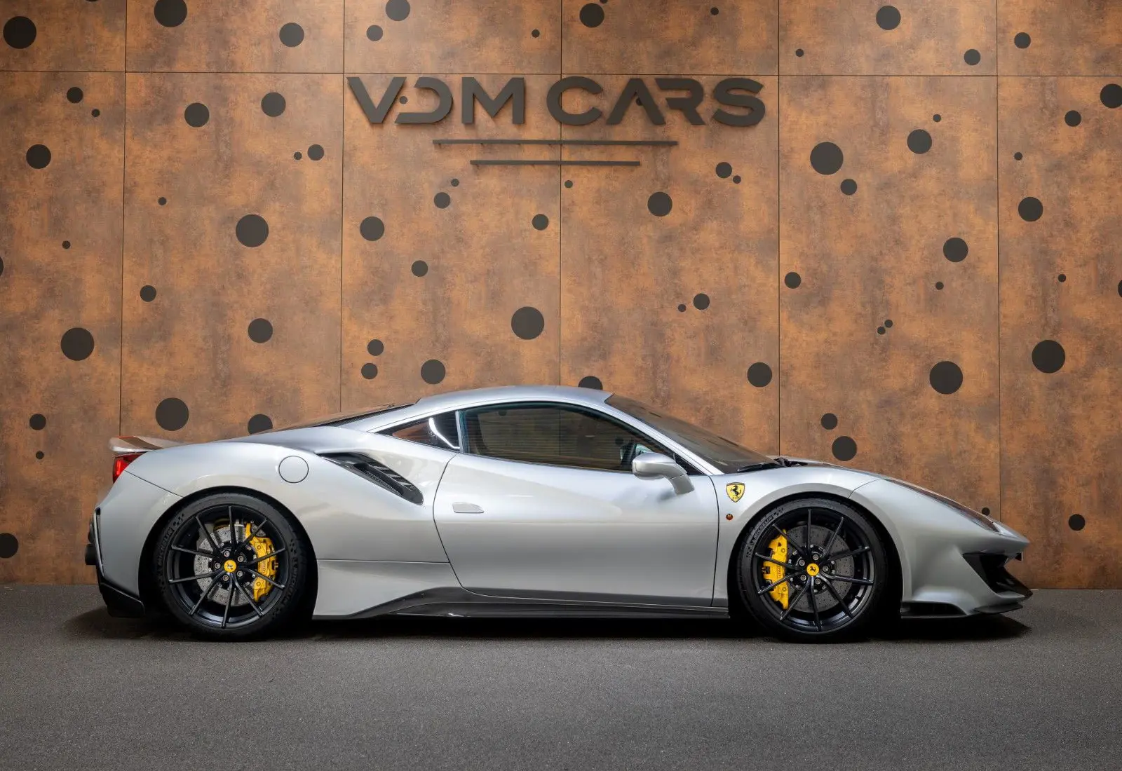 Ferrari 488 3.9 Pista * FULLPPF * LIFT * CARBON *  - 108152