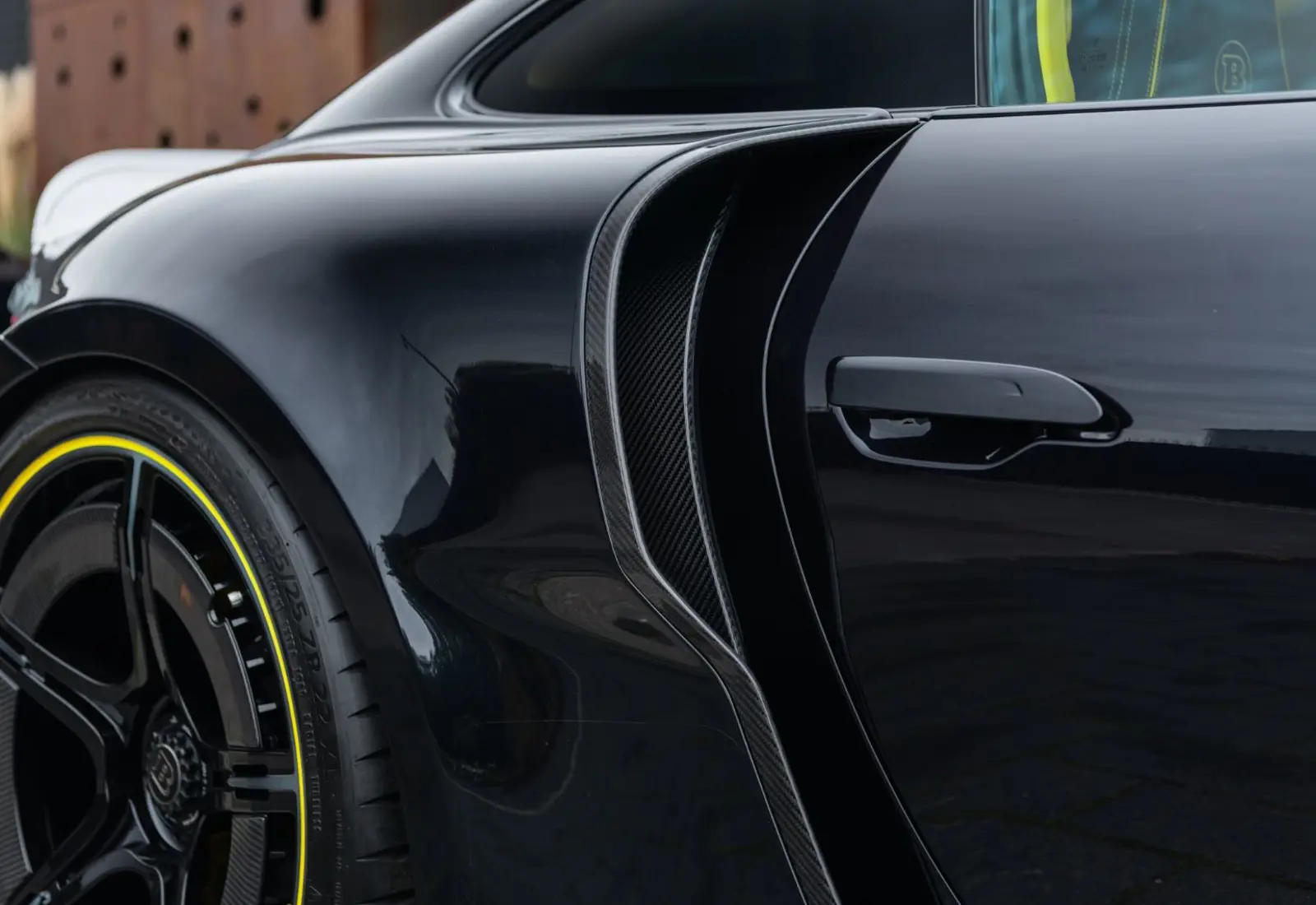 Porsche 911 BRABUS ROCKET R * 1 OF 25 * 900HP * CARBON * LIFT *  - 121487