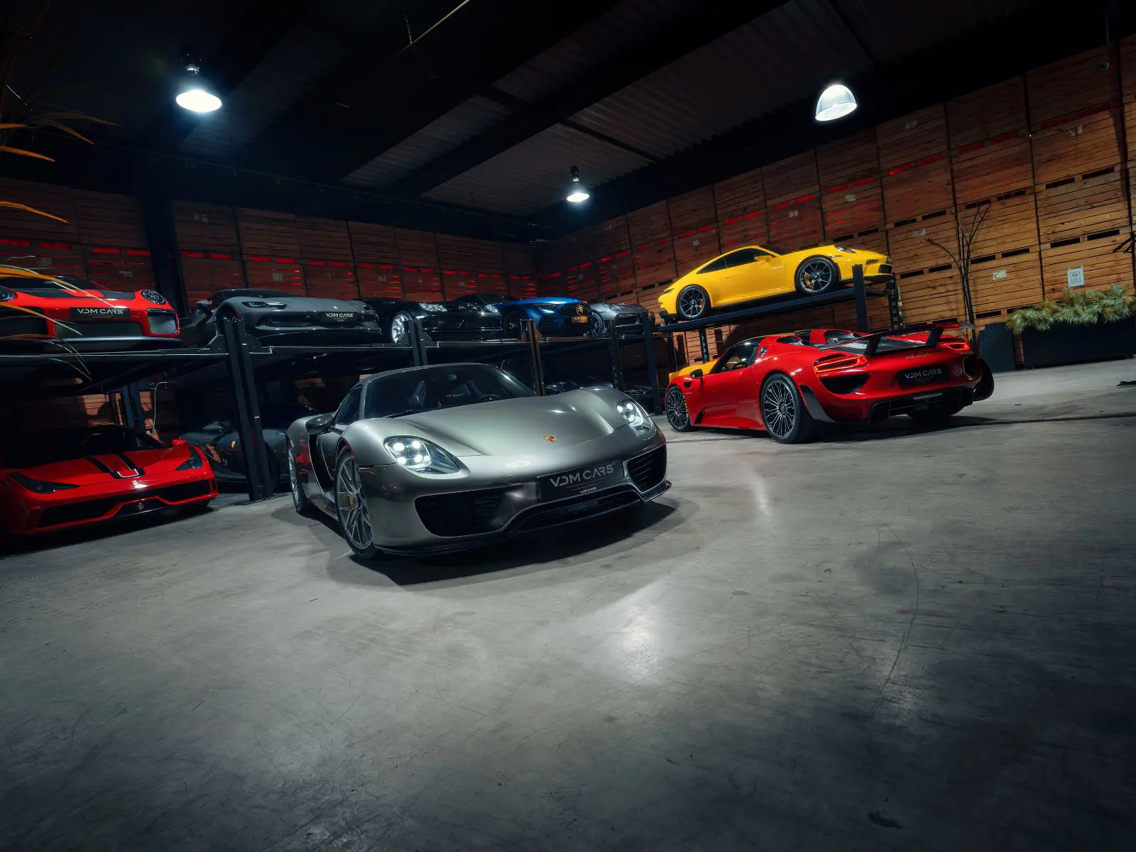 Ferrari Enzo * 1st OWNER * CLASSICHE * COMPL. HISTORY * GERMAN *  - 120657