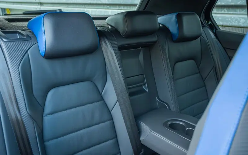 Volkswagen Golf VIII R 4Motion * AKRAPOVIC * STAGE 2 * PANO * PERF - 127700