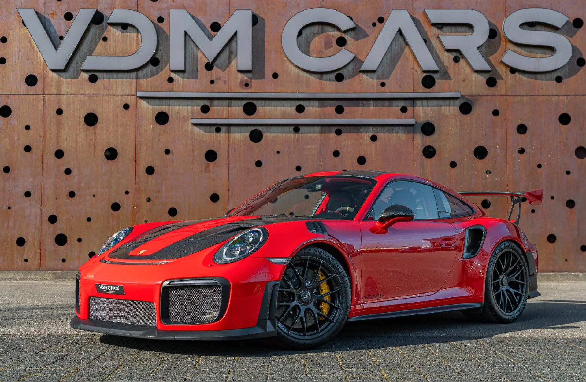 Porsche - 911 - 135816