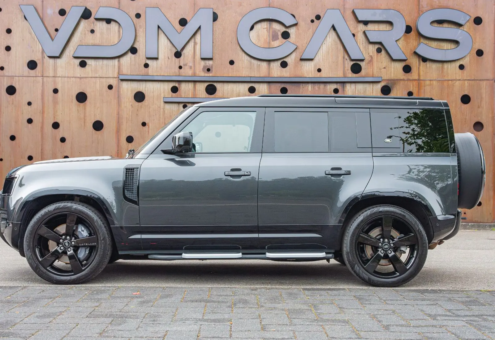 Land Rover Defender 3.0 D300 MHEV HSE 110 * MERIDIAN * PANO *  - 84852