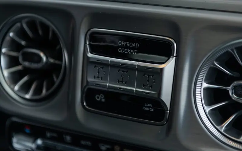 Mercedes-Benz G 63 AMG * MY26 * PT3 * CARBON EXT/IN * REAR-ENT * SUPERI - 137534