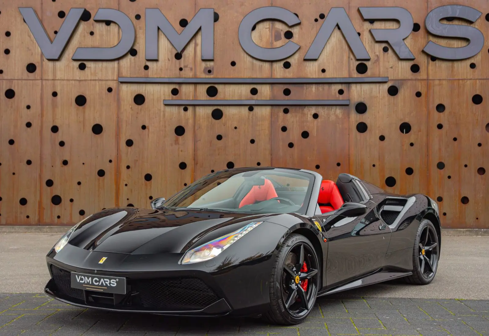 Ferrari 488 Spider * NEW SERVICE * NEW POWER * CAMERA * LEATHER - 105376