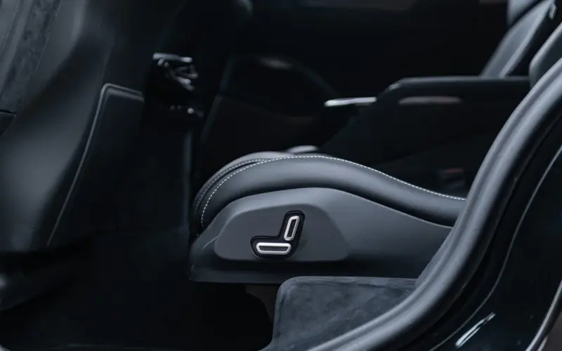 Ferrari Purosangue V12 * FULL CARBON * PANO * LIFT * VENT - 135166