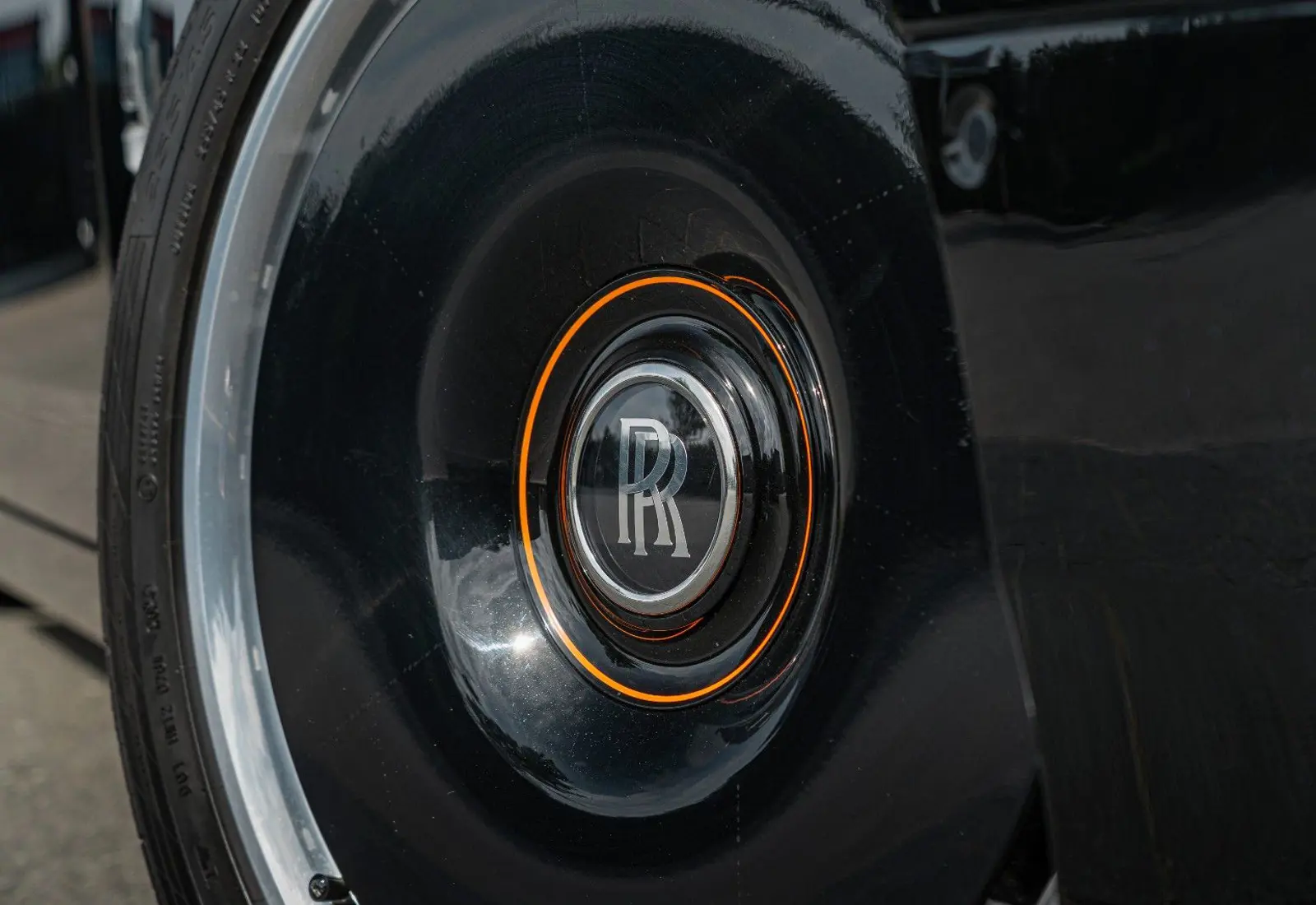 Rolls-Royce Phantom * COC ONLY * PROD.25 * BESPOKE * STARLIGHT * THEA - 139476