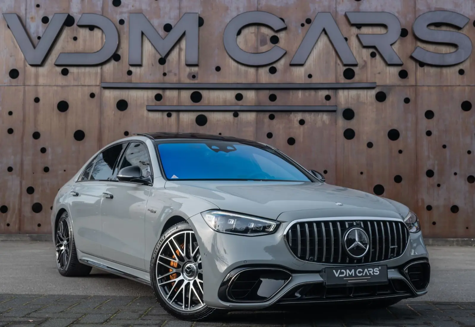 Mercedes-Benz S 63 AMG S E-Perf. 4M+ L Ed. 1 * KERAMIK * REAR-ENT - 130124