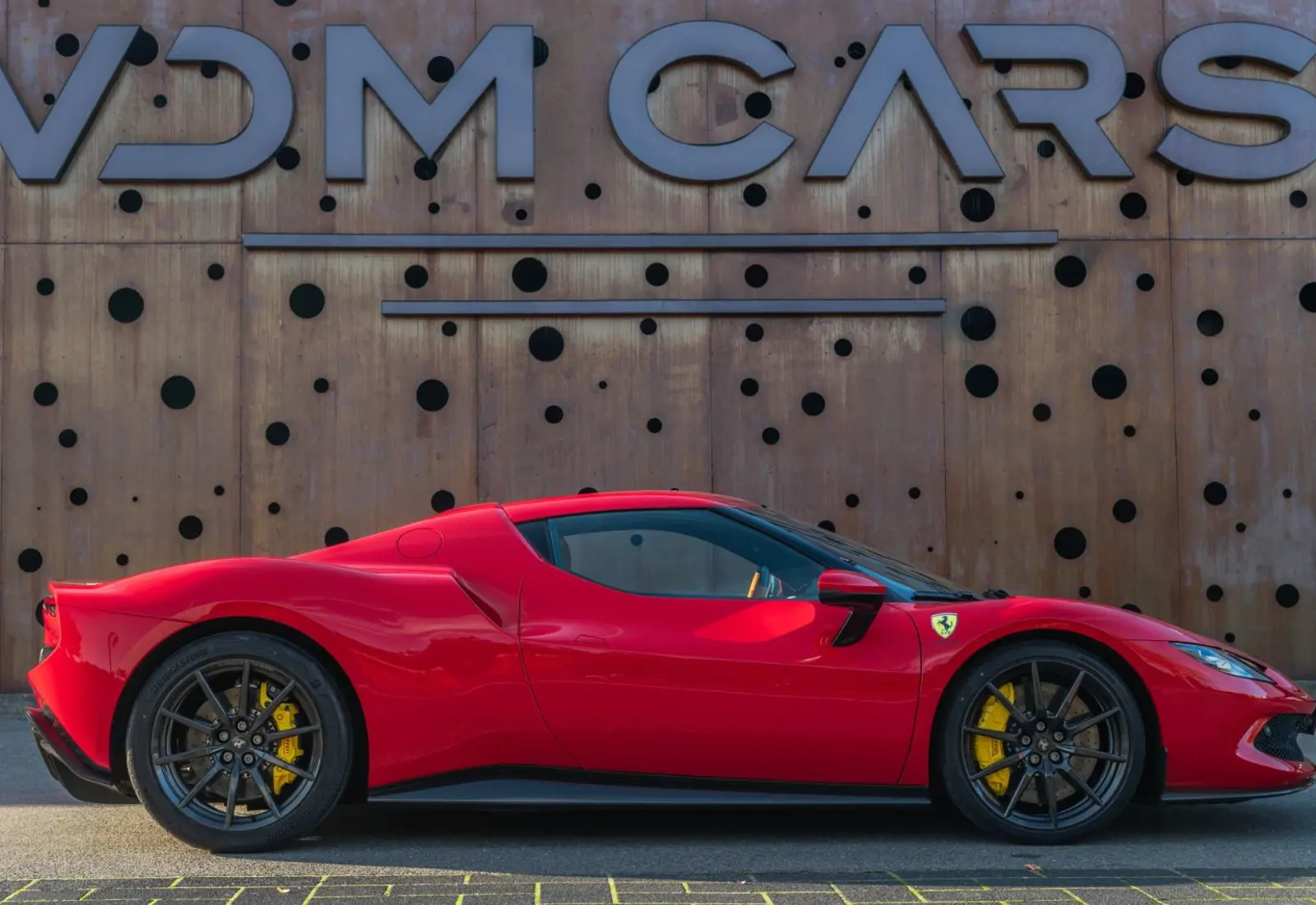 Ferrari 296 GTB * 1.HAND * CARBON * CARBON FELGEN * LIFT *  - 134448