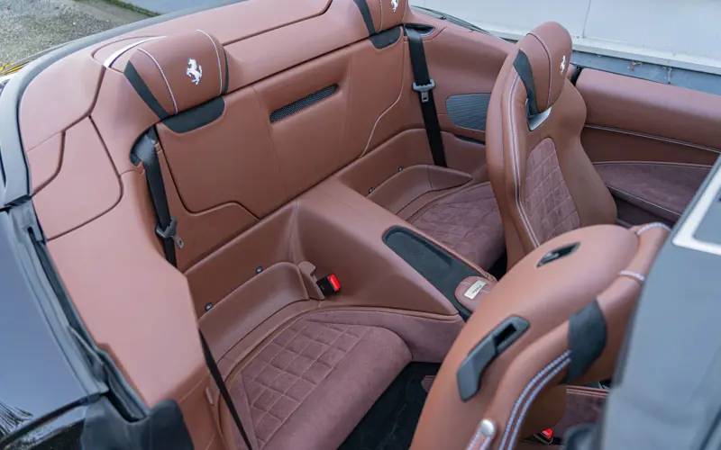 Ferrari Roma Spider * SPECIAL COLOR * ADAS * VENT * 360 * VOLL *  - 133358