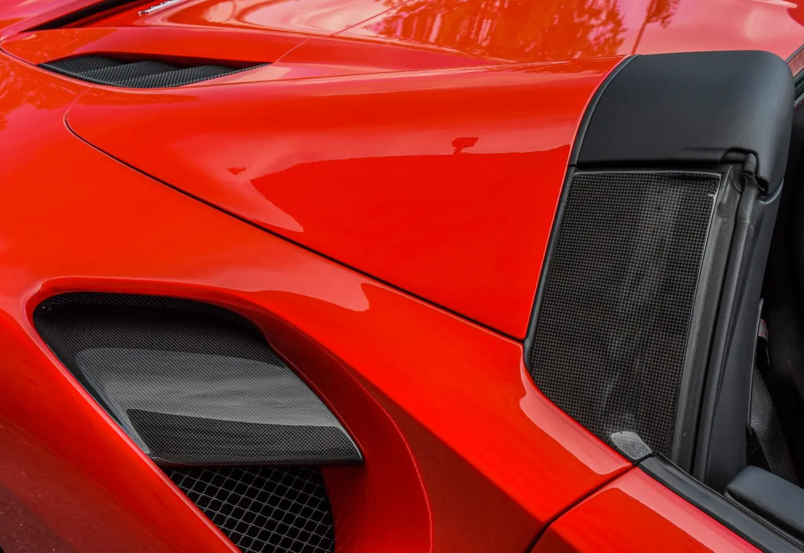 Ferrari 488 Spider * CARBON (6x) * Carbon Int/Ext * Elec.Seat - 109848