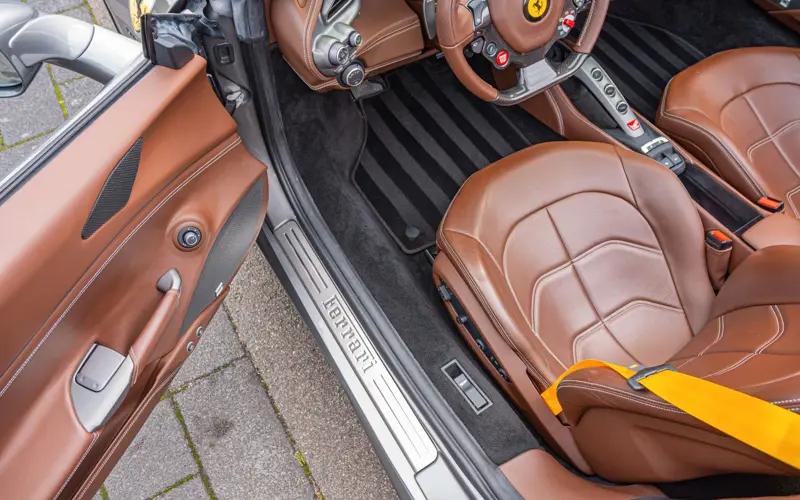 Ferrari 488 Spider HELE * SERVICE NEW * WARRANTY * ELEC.SEAT *  - 112043