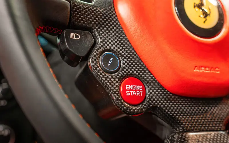 Ferrari F12 Berlinetta * ALCANTARA * CUSTOM * CARBON *  - 135016