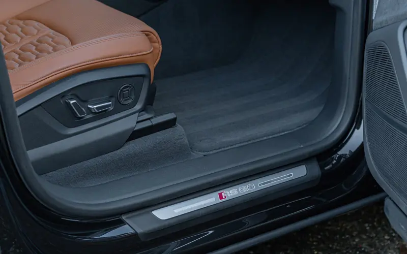 Audi RSQ8 4.0 TFSI * MATRIX * B&amp;O * TOUR * HEADUP *  - 137056