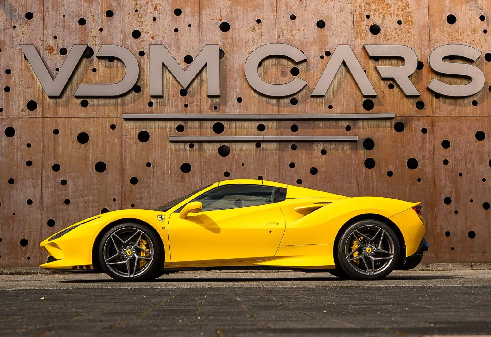 Ferrari F8 Spider * LIFT * AFS1 * CARBON * Racing Seats *  - 167722