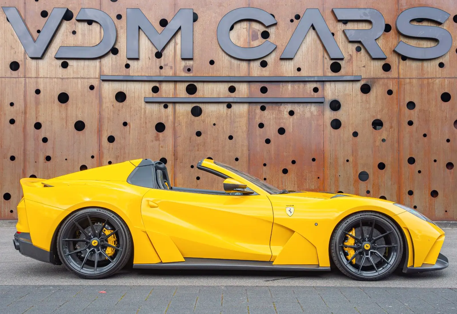 Ferrari 812 GTS NOVITEC N-LARGO * 1 OF 18 * CARBON * 840PS *  - 145807